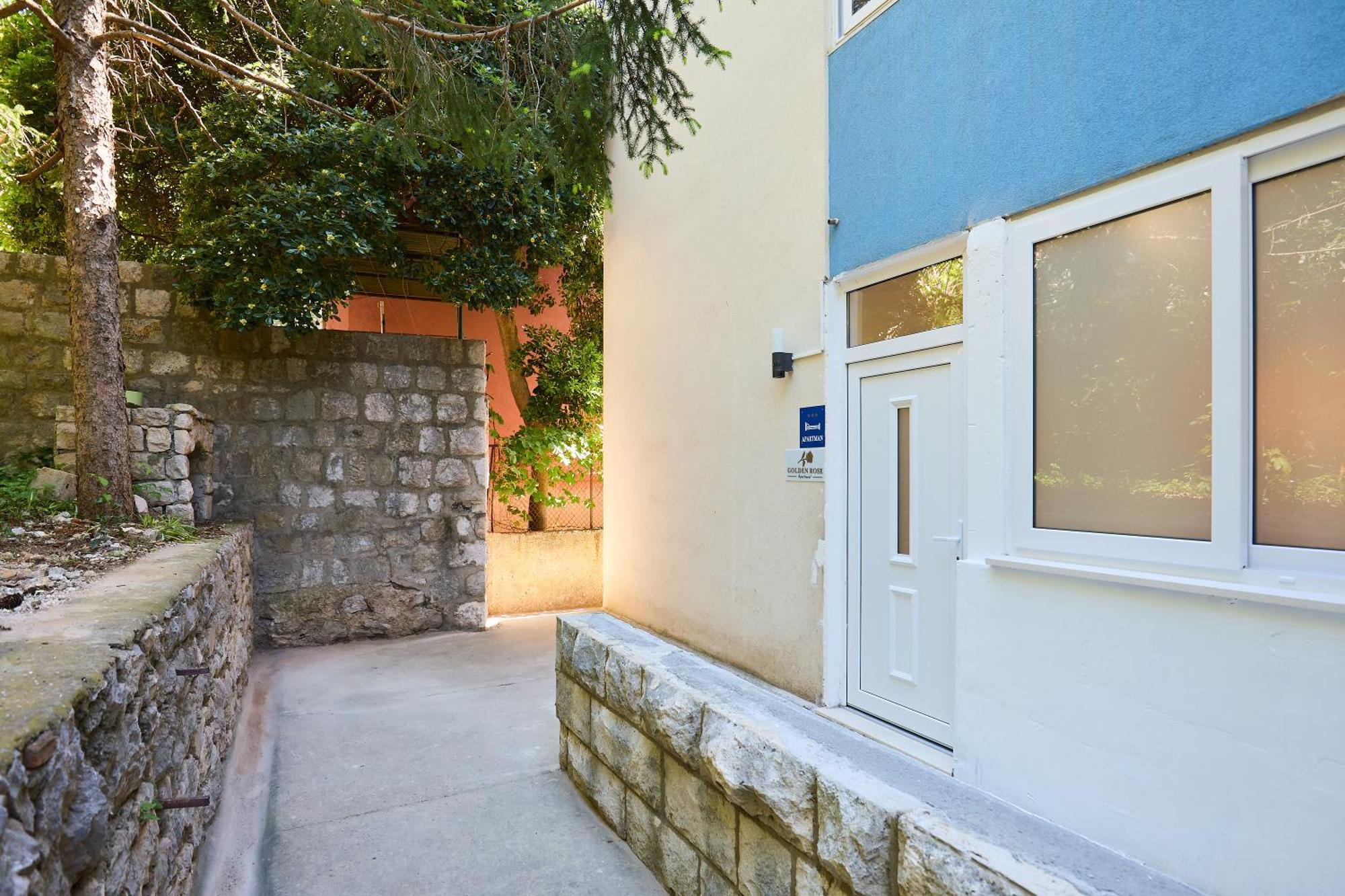 Appartement Golden Rose - Walking Distance 1 Km From Old Town à Dubrovnik Extérieur photo